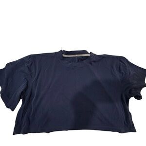 🖤 Lululemon Cropped Top 🖤